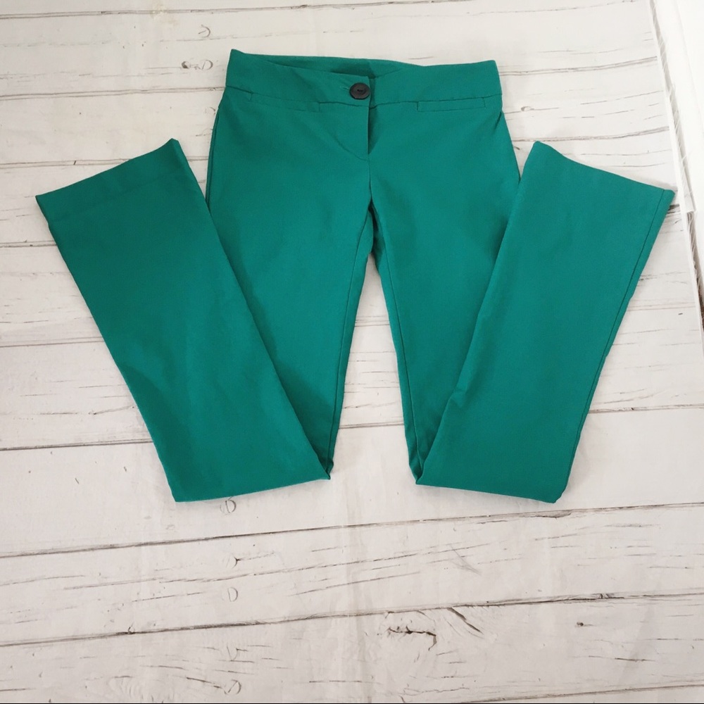 B.wear Green Flare Leg Pants Size 0